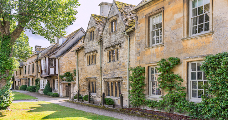Historic Cotswold Stone houses in Burford