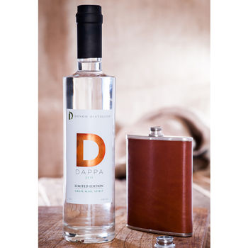 Bottle of Devon Distillery Dappa and hip flask