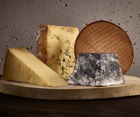 English cheese gift set by Pong